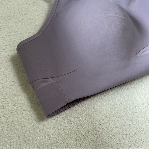 ✨HOST PICK✨Lululemon Swift Speed Bra High Support, A-E Cups Violet Verbena 40C - Picture 4 of 14